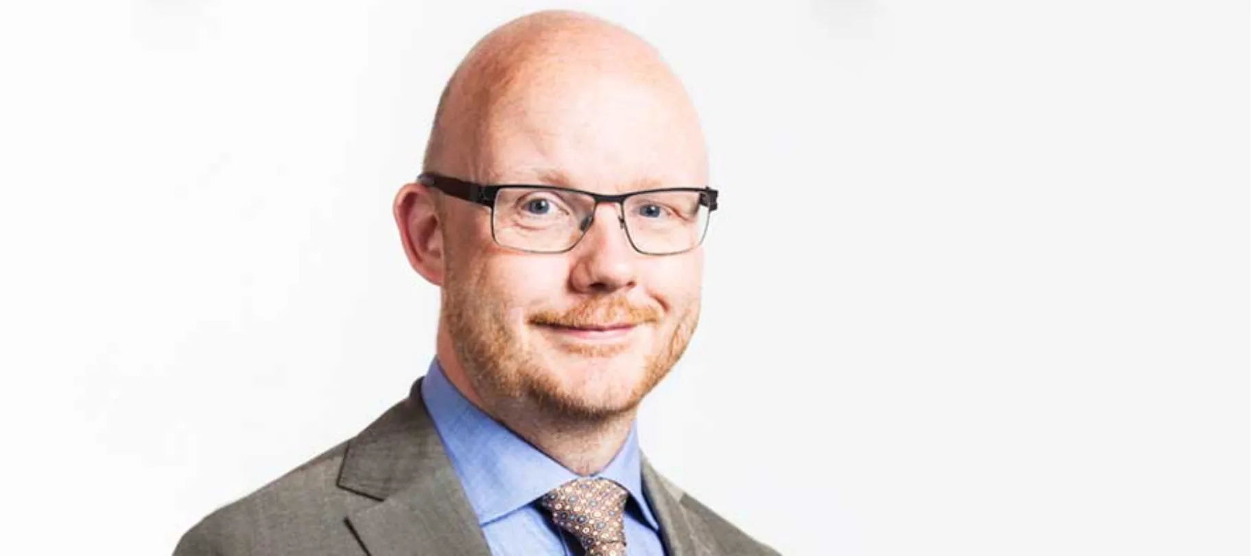 Man in business suit 