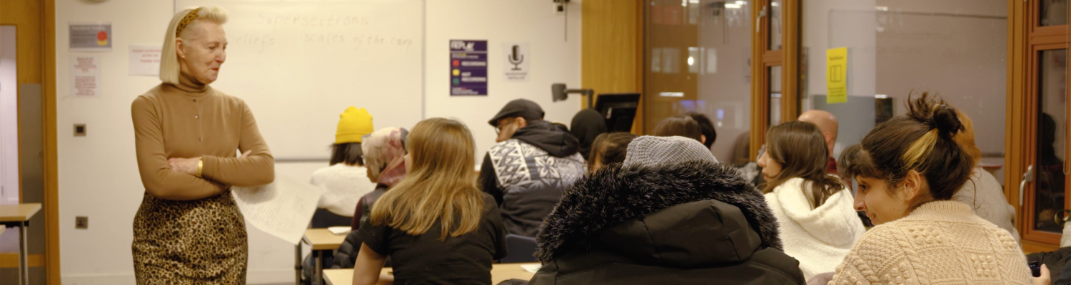 The Welcoming using University rooms for English teaching and learning